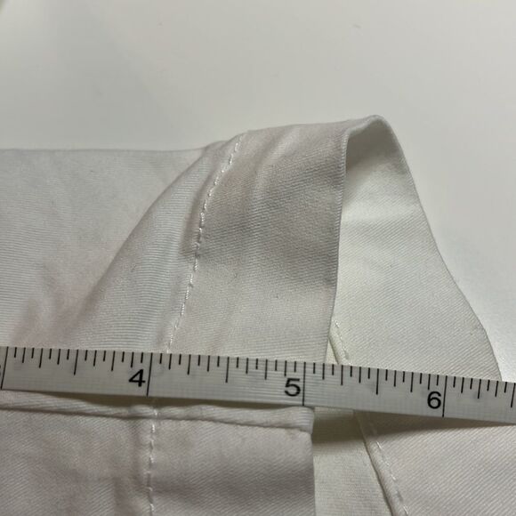 GAP white city shorts 5“ inseam front & back pockets belt loops mid rise size 00 - Picture 14 of 14